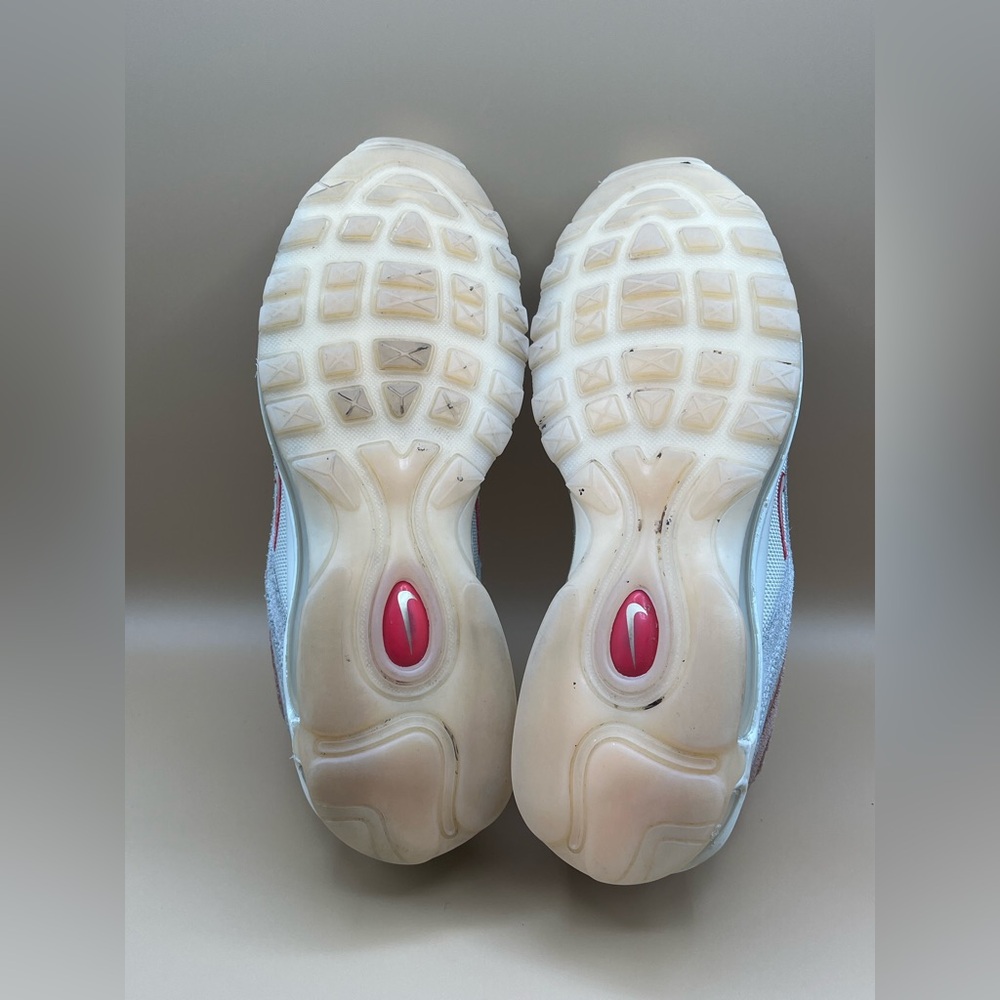 Nike Women's Athletic Shoes - Pink and Gray - Picture 7 of 8